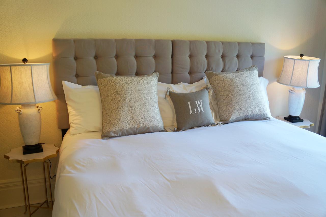 Bed and Breakfast Lakewinds Country Manor Ниагара-он-те-Лейк Экстерьер фото